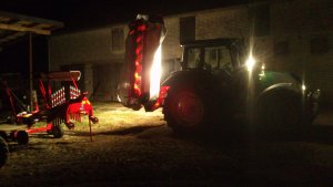 Valtra N113 + Lely Splendimo 280M & Lely Hibiscus 425S