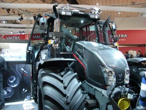 Valtra N163