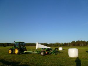 John Deere 5075E + Sipma OS7531 Maja
