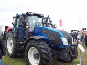 Valtra T193