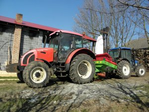 Zetor Forterra 9641 i New Holland T4020