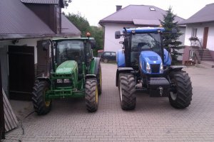 New Holland T6030 Elite i John Deere 5080M