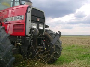 Massey Ferguson 6140