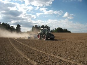 Fendt 927 Vario & Farmet Kompaktomat K600 & Sulky Solo Reguline