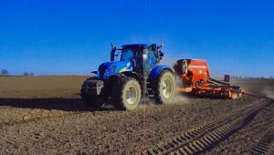 New holland t7040 & horsch Pronto  DC 6