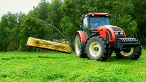 Zetor Forterra 11441 + Vicon EXTRA 428H