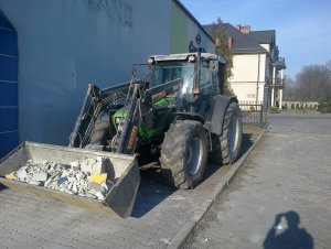 Deutz-Fahr Agrofarm 100