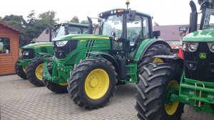 John Deere 6115M