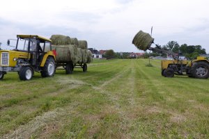 Ursus C-360 + tur Ursus C-360 + przyczepa do bel