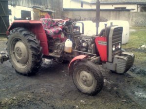 Massey Ferguson 255