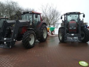 Valtra N101 x2