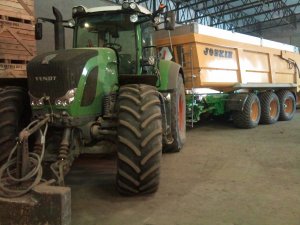 Fendt 927 Vario + Joskin TRC 150