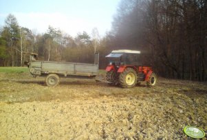 Zetor 7745 + rozrzutnik 3.5 t