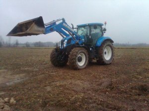 New holland t7 200