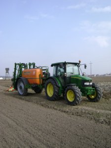 John Deere 5080R + Amazone UG 3000 nova