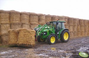 John Deere 5080M