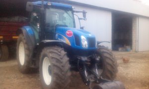 New Holland T6050