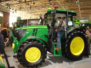 John Deere 6090 RC