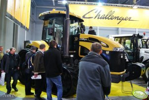 CAT Challenger MT765C