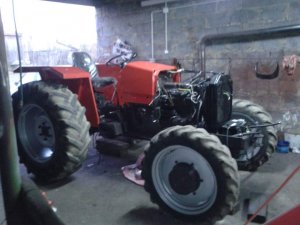 Massey Ferguson 253A