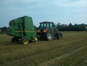 JD 590 & Renault 103.54