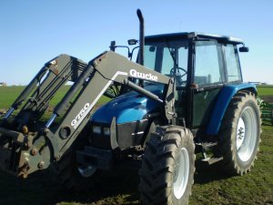 New Holland 6635