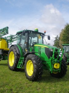 John Deere 6100RC & 740i