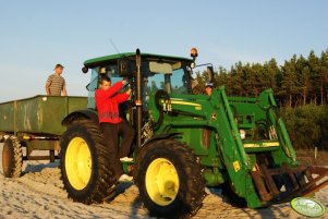 John Deere 5090R