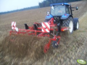 NH TM130 + HORSCH