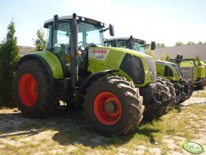 Claas Axion 810