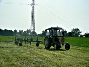 Ursus C-330 + Famarol  Z211\2