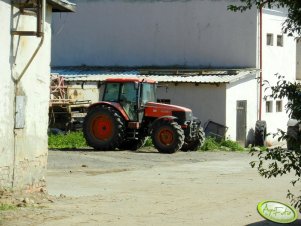 Kubota M128X