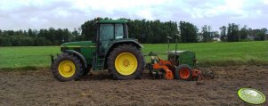 John Deere 6910 i Amazone D8