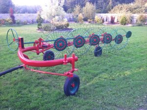 Przetrząsaczo zgrabiarka Meprozet Z-216/1