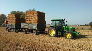 John Deere + Słoma