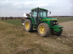 John Deere 6210 SE