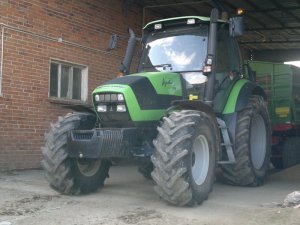 Deutz-Fahr Agrotron 150 & Pronar 672/1