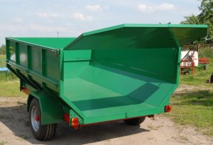 Przyczepka Zielony Wombat tył