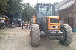 Renault 155.54 + Kvernaland LB 100