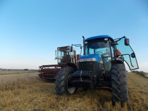 Bizon Z056 i New Holland TD5030