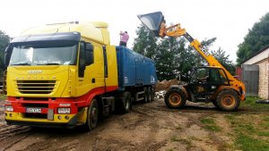 JCB 537-70 Agri & Iveco Stralis 450