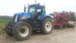 New Holland T8030