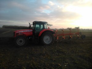 Massey Ferguson 6465