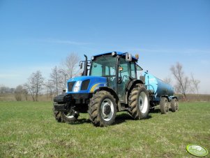 New Holland T4020 + Pomot Chojnia 3500