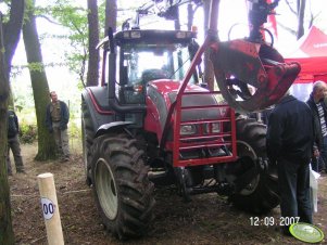 Valtra N z HDSem