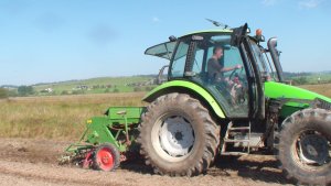 Deutz-Fahr  AG 85 + Hassia dp 225