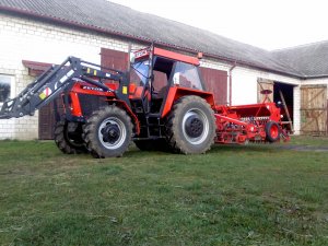 Zetor 10145 i Agregat uprawowo siewny Famarol