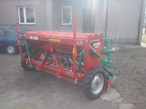 Agro-Masz SR300