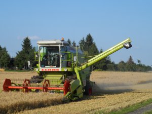 Claas Dominator 68