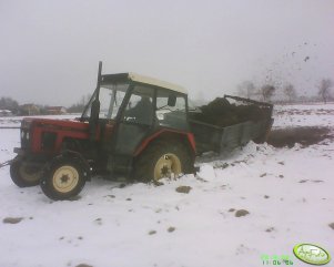 Zetor 7211 + rozrzutnik